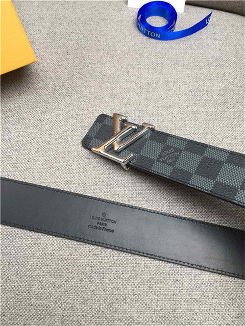 Louis Vuitton LV INITIALES I 40MM BELT Damier High