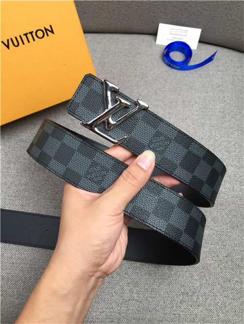 Louis Vuitton LV INITIALES I 40MM BELT Damier High