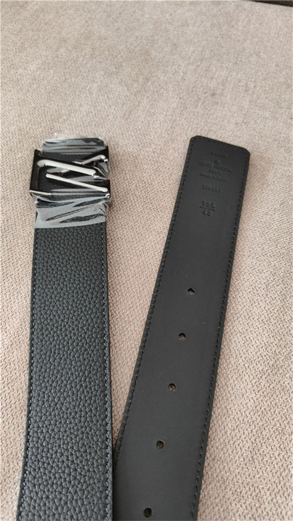 Louis Vuitton LV INITIALES II 40MM BELT Leather High