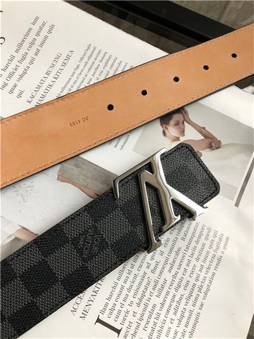 Louis Vuitton LV INITIALES 40MM BELT Damier High