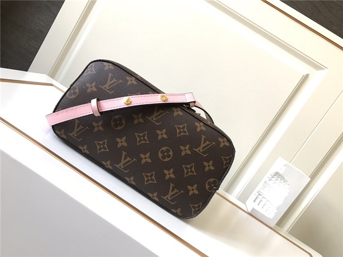 Louis Vuitton NéoNoé MM Bag Monogram Canvas M44022