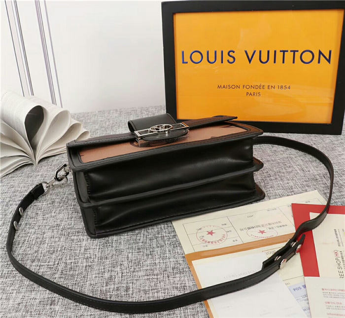 Louis Vuitton Dauphine MM Bag Giant Monogram M44599