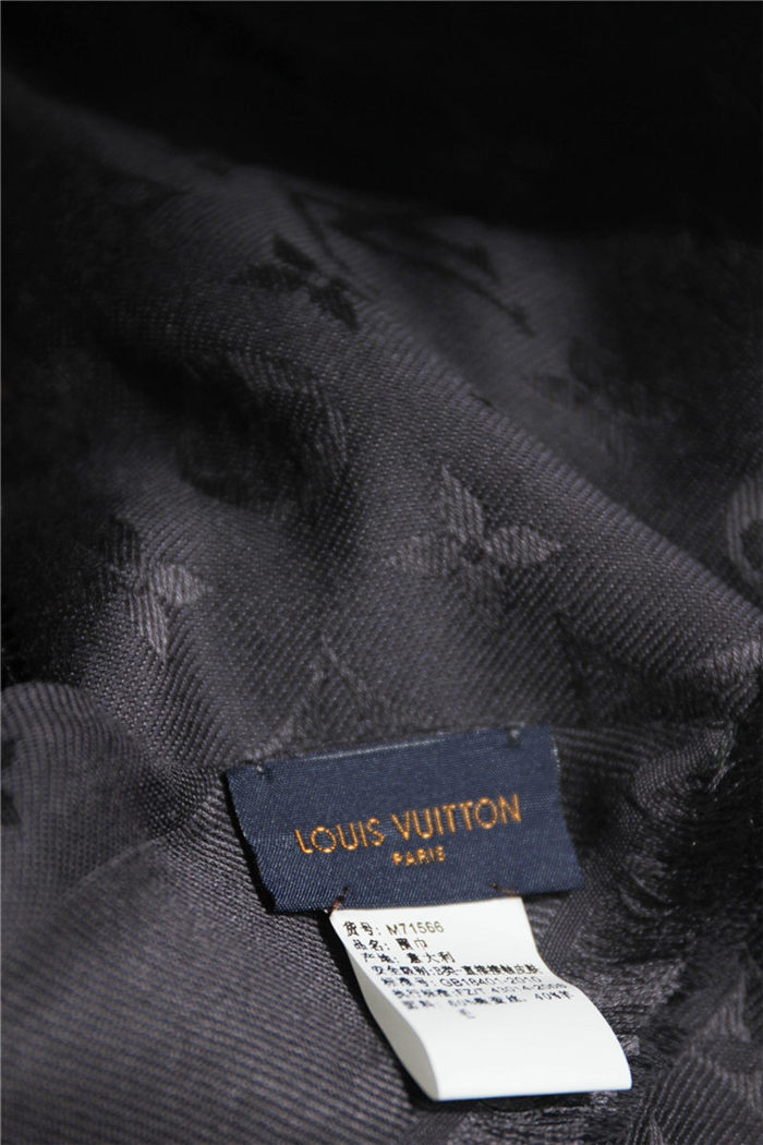 Louis Vuitton MONOGRAM SHAWL Silk/Wool Sequin High