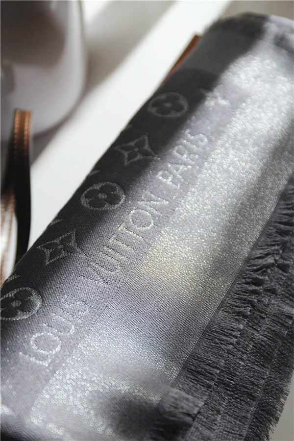 Louis Vuitton MONOGRAM SHAWL Silk/Viscose/Wool/Polyester Silver-Grey High