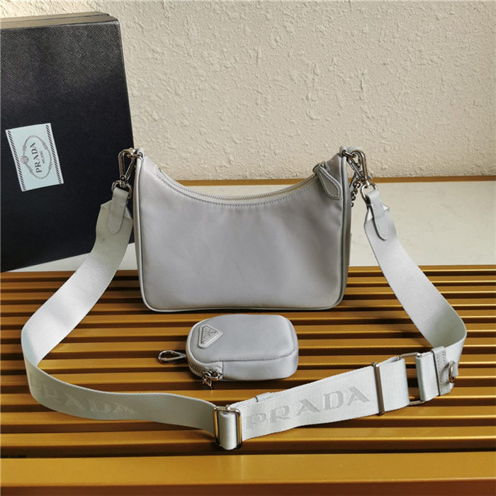 Prada Re-Edition 2005 nylon shoulder bag Grey High