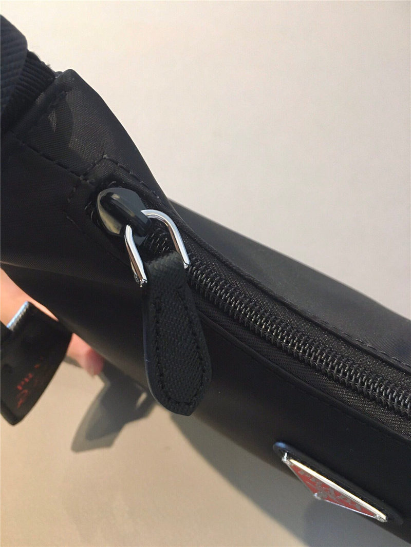 Prada Re-Nylon Re-Edition 2000 mini-bag Black High