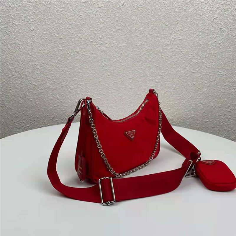 Prada Re-Edition 2005 nylon shoulder bag Red High