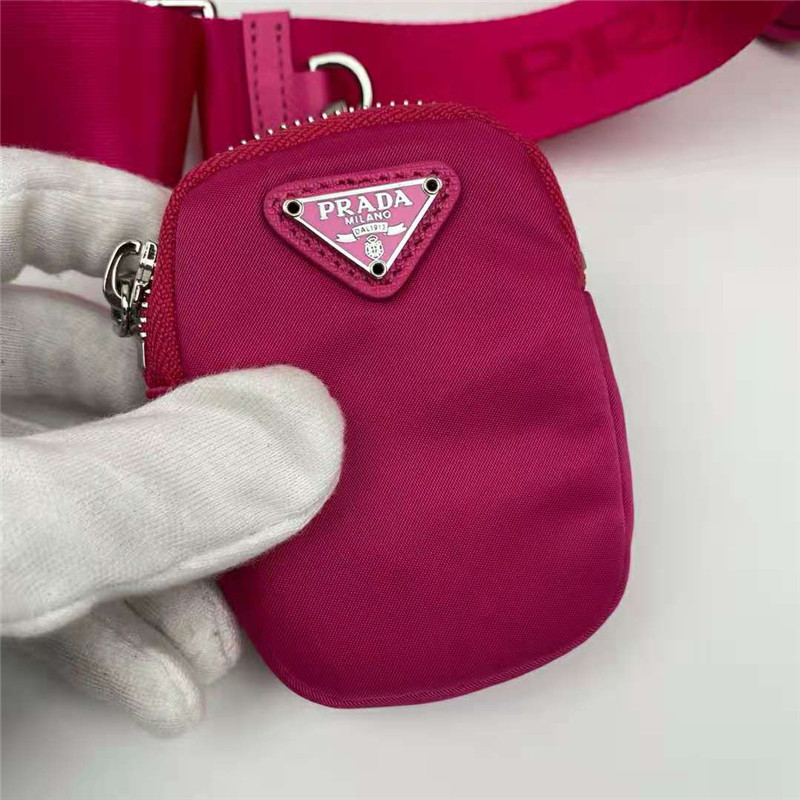 Prada Re-Edition 2005 nylon shoulder bag Fuchsia High