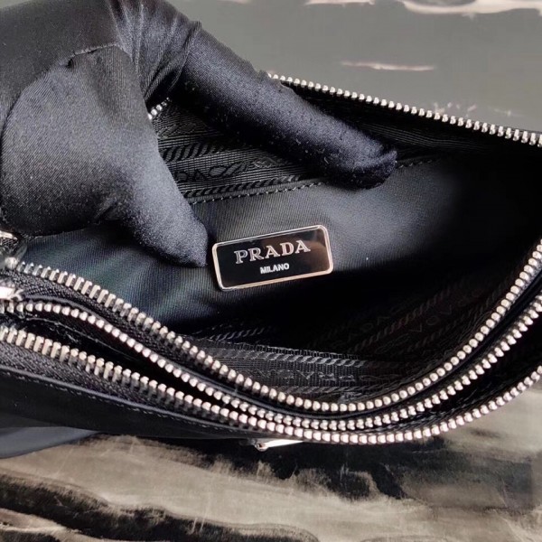 Prada Black Nylon Re-Edition 2000 Shoulder Bag High