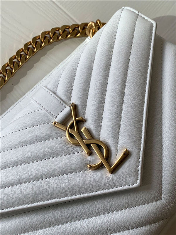 COLLEGE MEDIUM CHAIN BAG IN QUILTED LEATHER White-Gold High