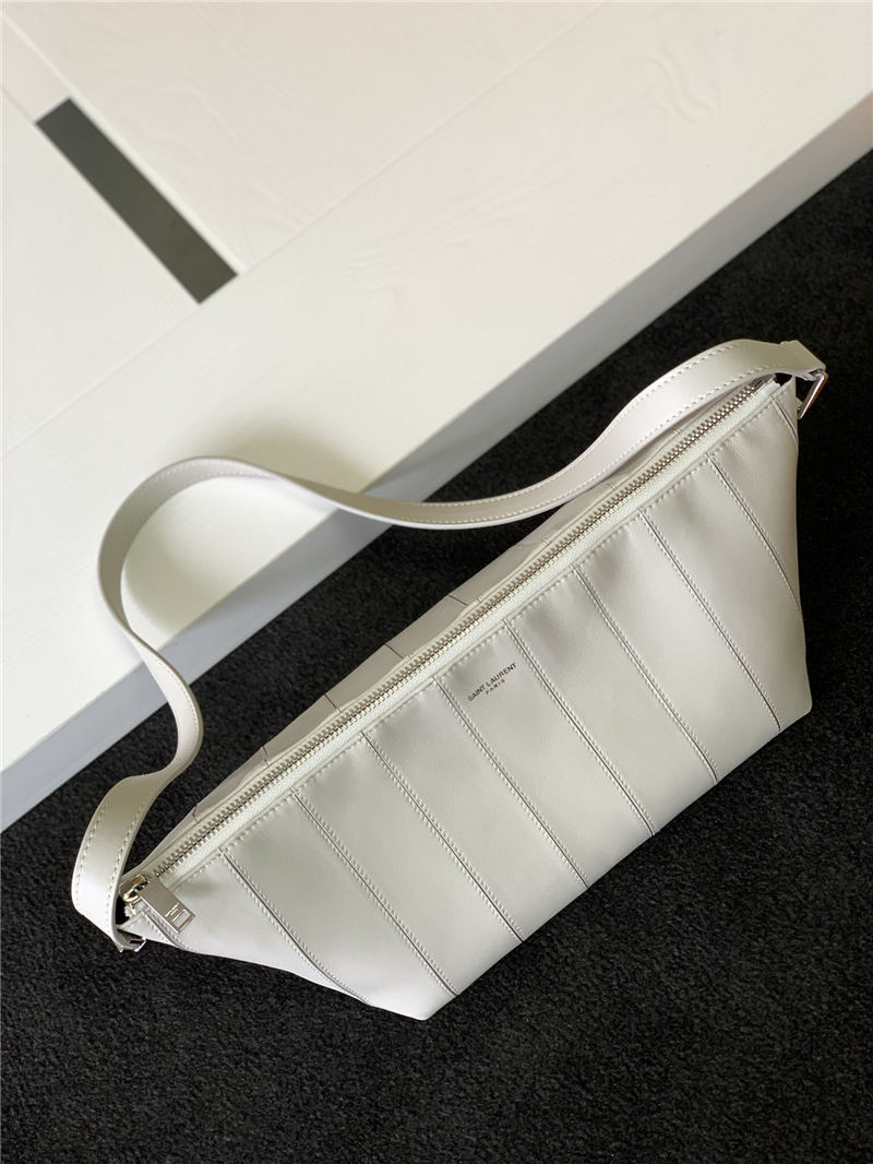 LE MONOGRAMME CROSSBODY BAG IN LAMBSKIN White High