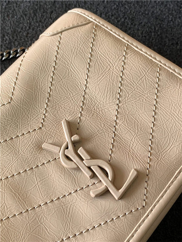 NIKI CHAIN WALLET CRINKLED LEATHER High