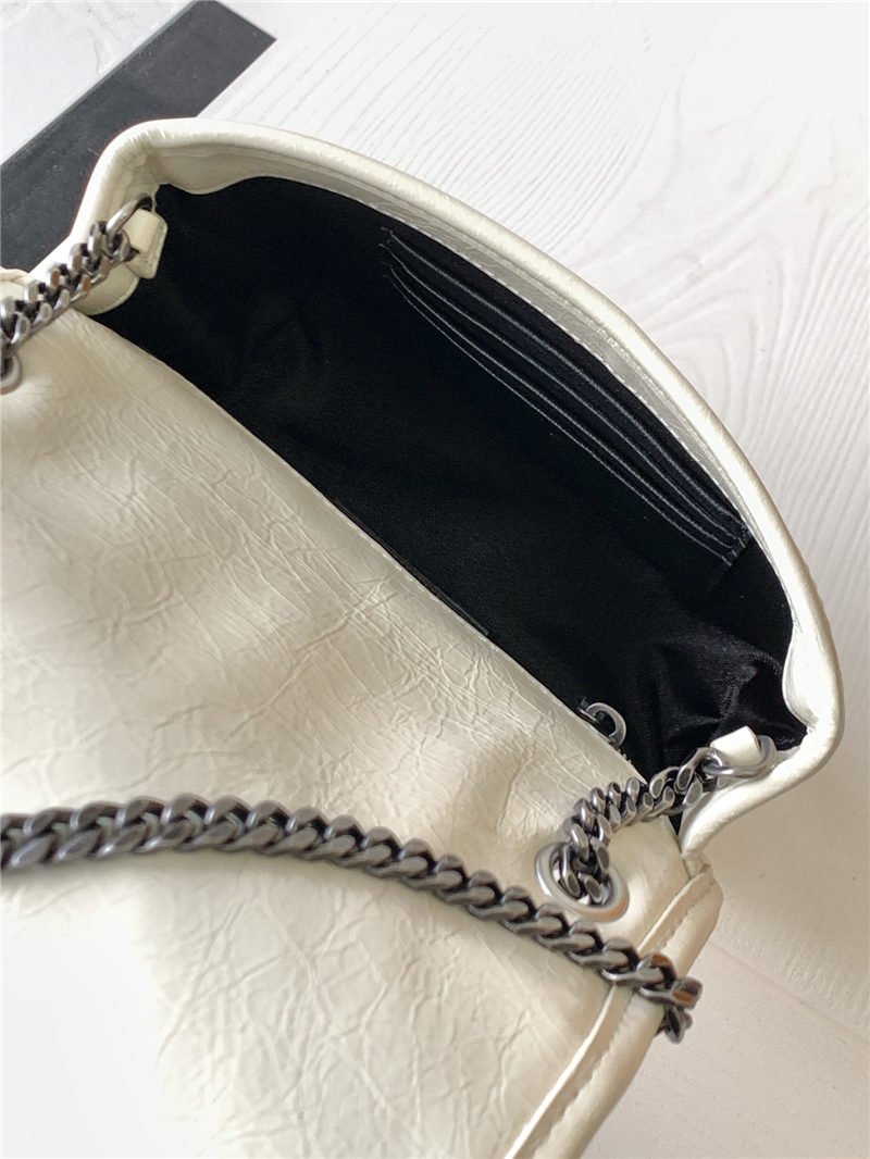 NIKI CHAIN WALLET CRINKLED LEATHER High