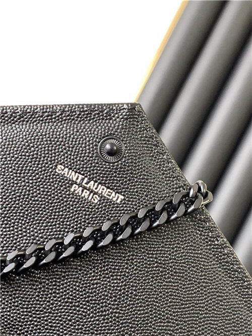 CASSANDRE SAINT LAURENT MATELASSÉ ENVELOPE CHAIN WALLET IN GRAIN DE POUDRE EMBOSSED LEATHER Mid