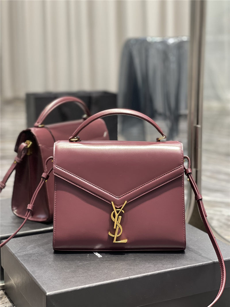 CASSANDRA MEDIUM TOP HANDLE BAG IN SMOOTH LEATHER Wine High