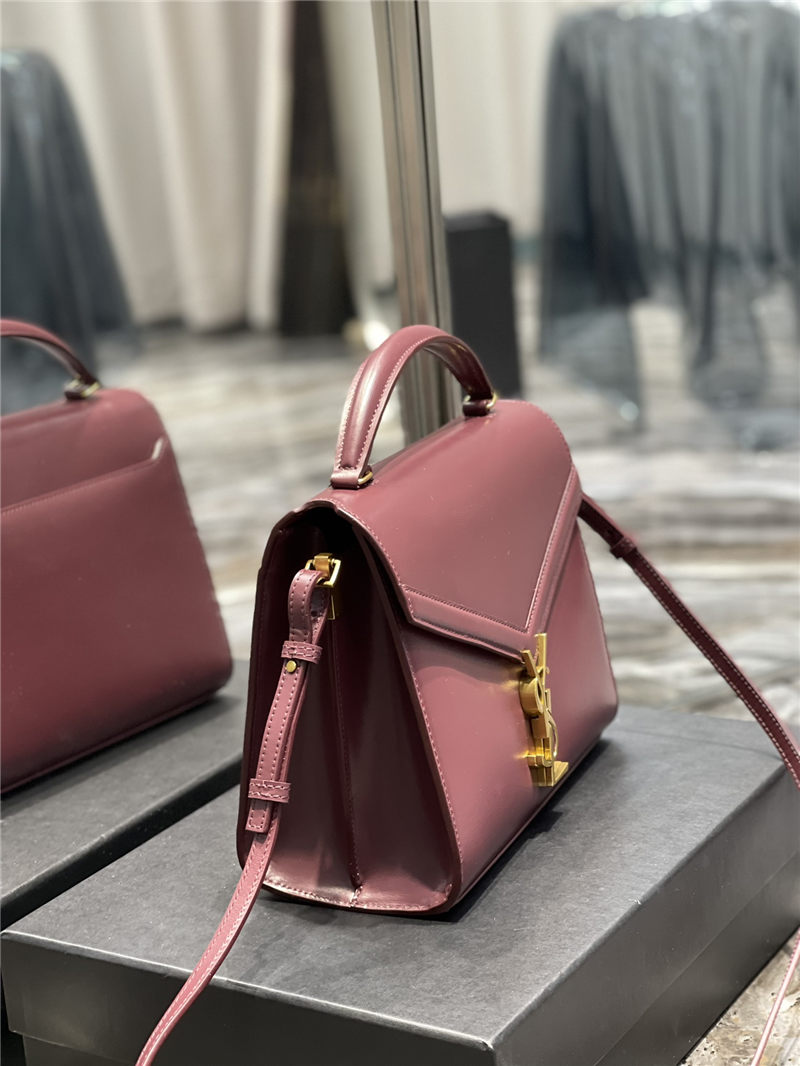 CASSANDRA MEDIUM TOP HANDLE BAG IN SMOOTH LEATHER Wine High